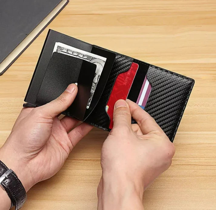 Billetera Slim Carbono | Tarjetero Automático antirrobo®